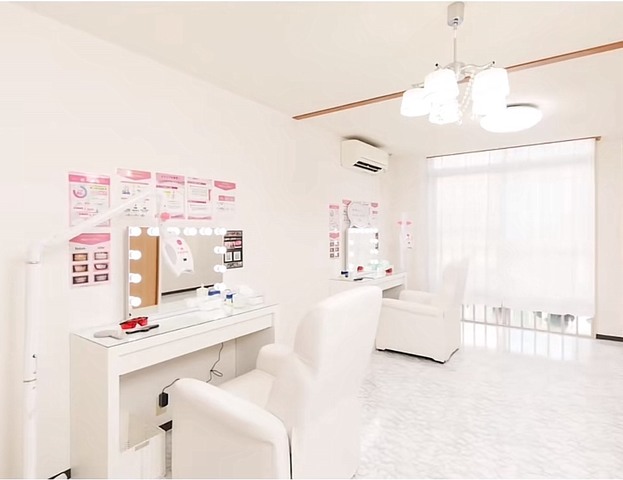 エクシアホワイトニング大府店